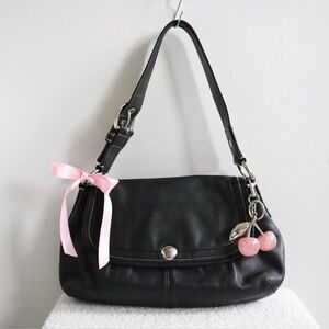 Y2K Coach Soho Pleated Flap Shoulder Bag Black Leather Silver Hardware